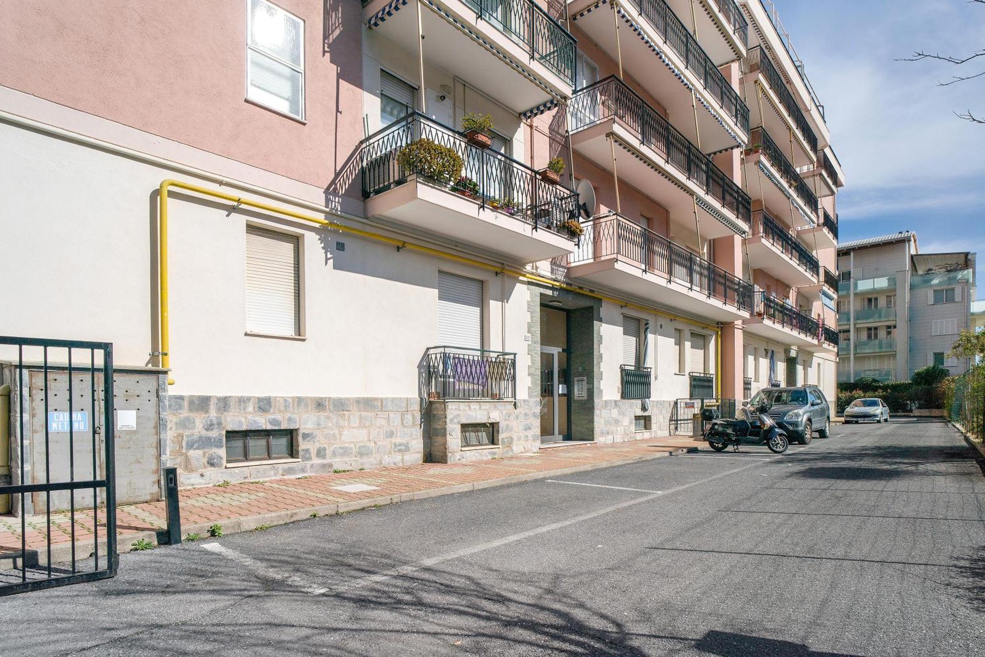 La Casa Dei Nonni Apartment Albenga Exterior foto